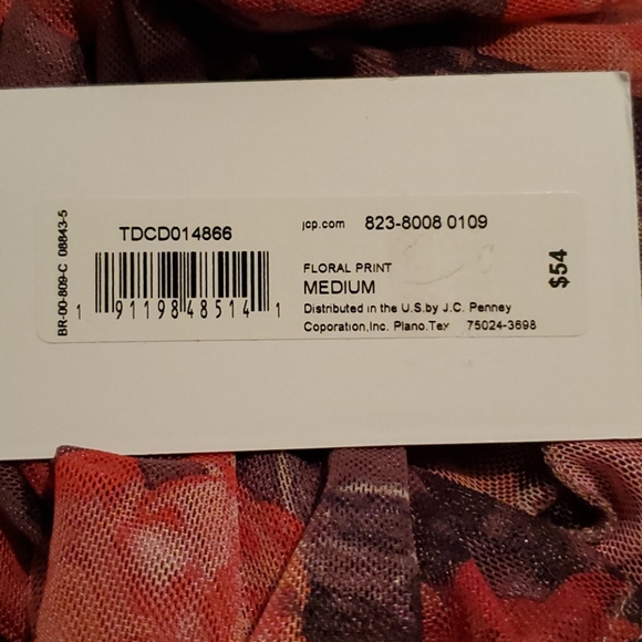 NWT: TDC Contemporary Cold Shoulder Floral Print D - Picture 7 of 9